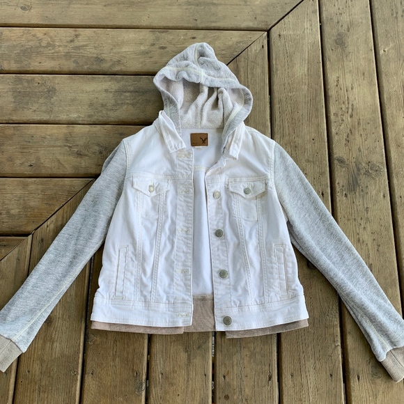 american eagle white jean jacket
